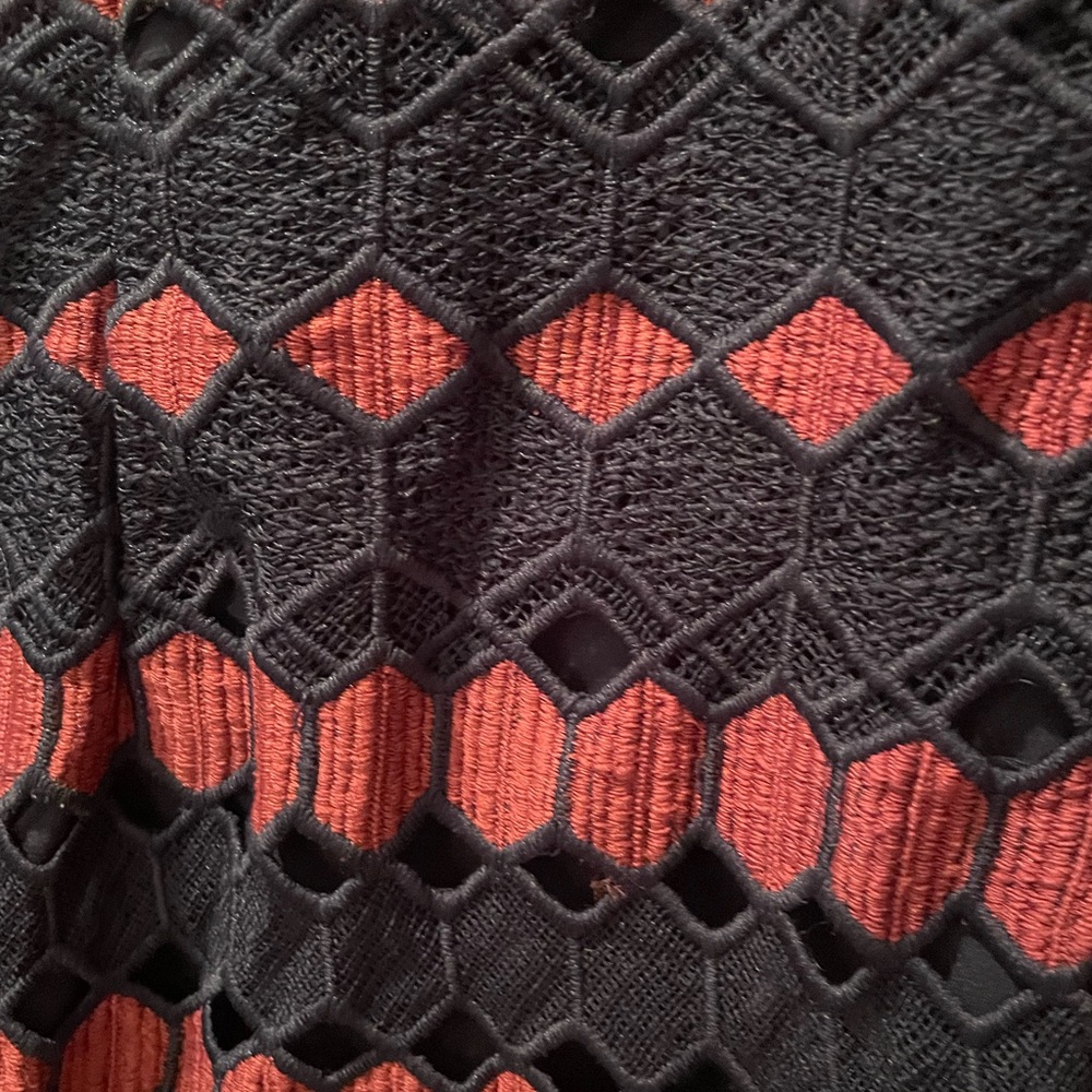 Bardot Diamond Lace Dress - brand new!!! - Picture 4 of 7